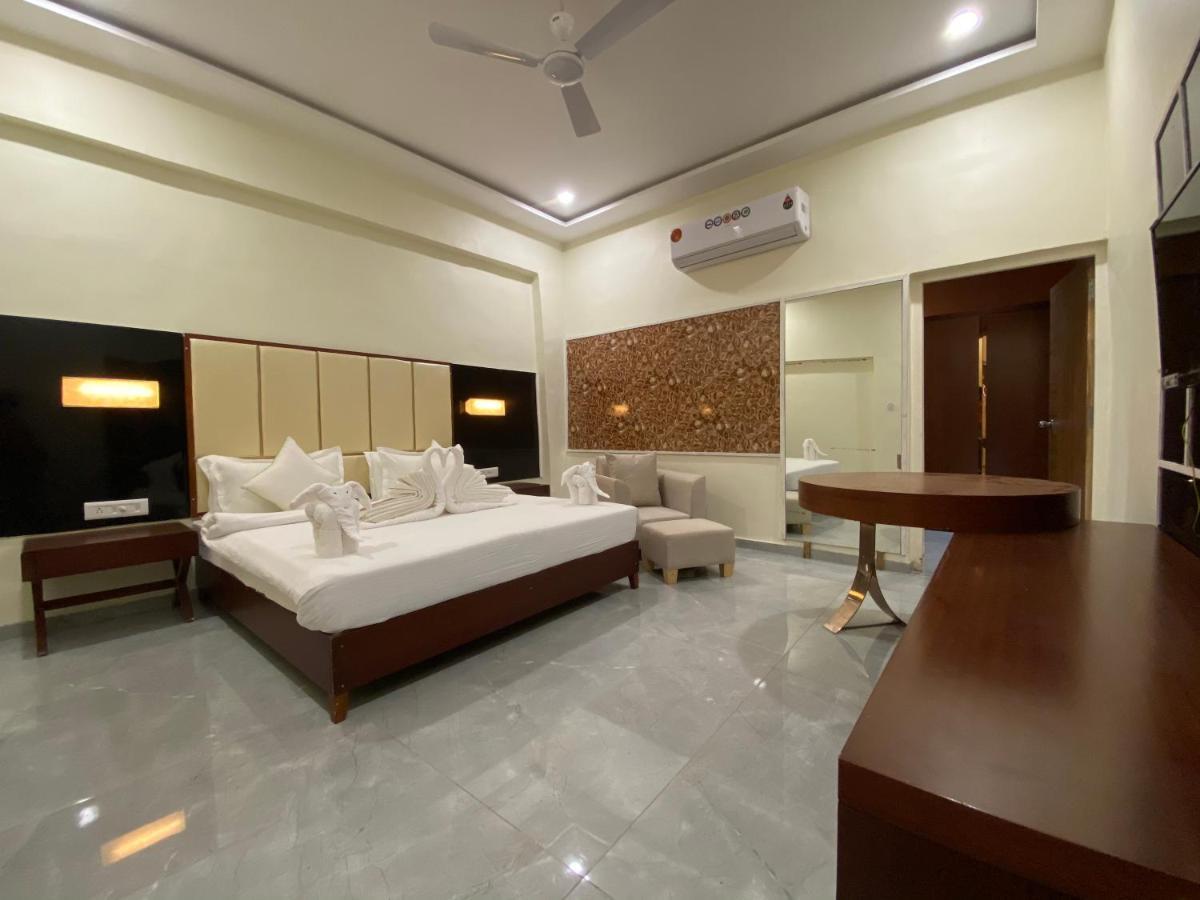 Santu Basil - An Eco Resort Bhávnagar Kültér fotó